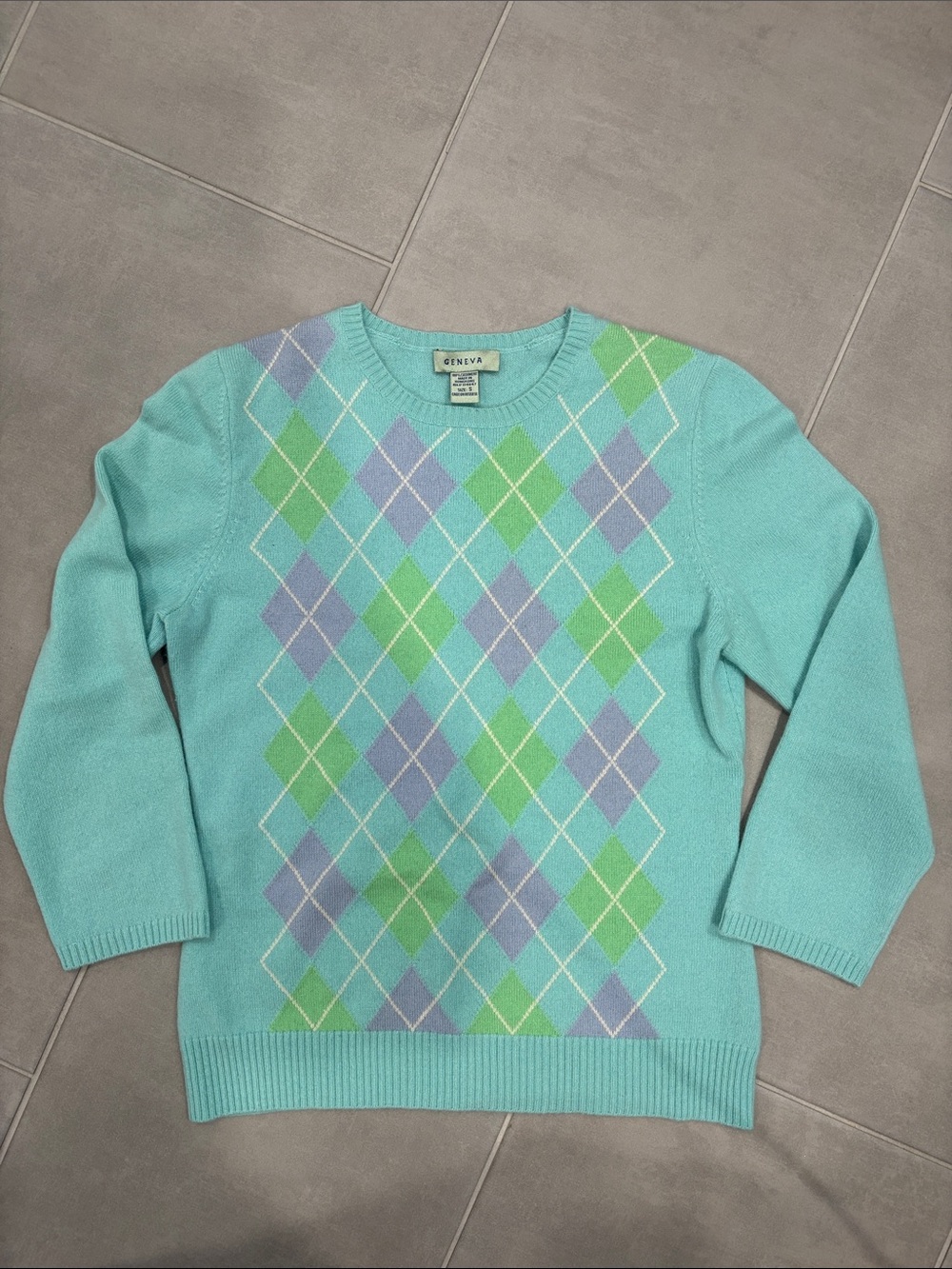 Geneva Aqua Argyle Cashmere crewneck sweater – size small